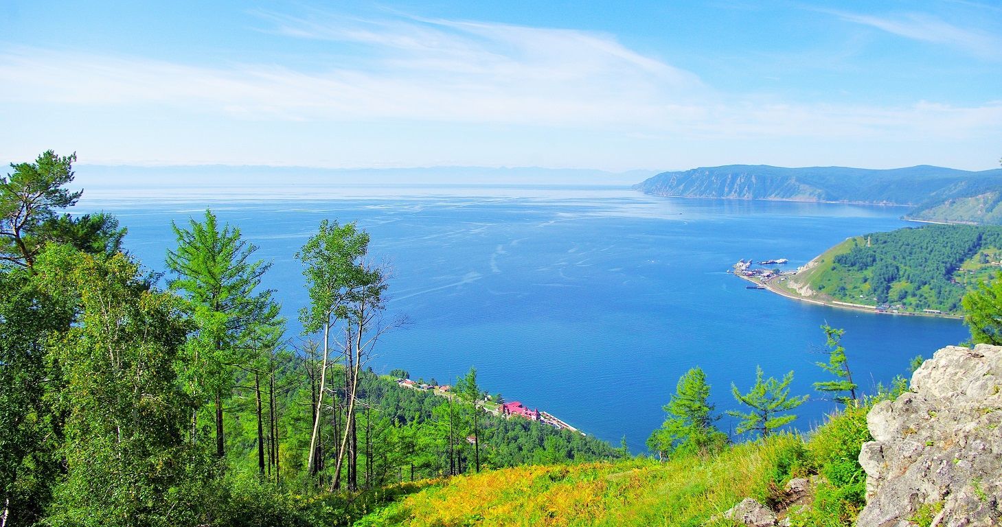 Байкал - одно из самых красивых и загадочных мест на планете