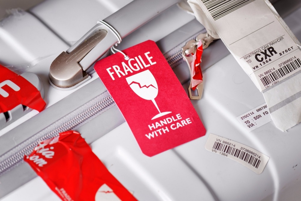 наклейка «fragile» хрупкий багаж
